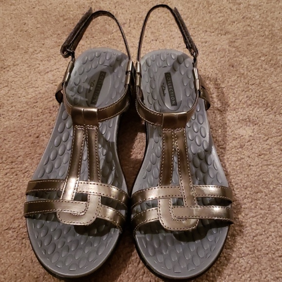 clarks pewter sandals